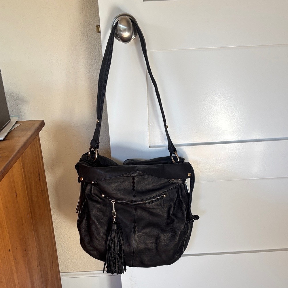 Junior Drake Black Leather Shoulder Bag with Tassel